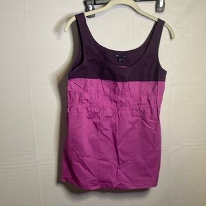 Gap purple top